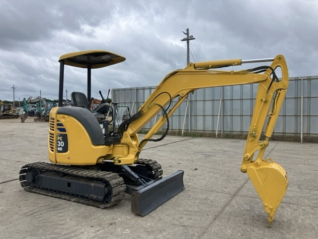 KOMATSU PC30MR-3 2009