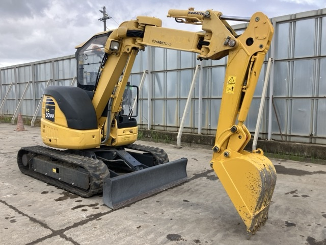 KOMATSU PC30UU-5 2015