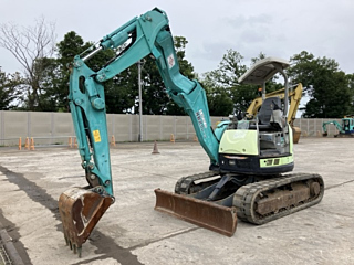 YANMAR B4-6A 2011