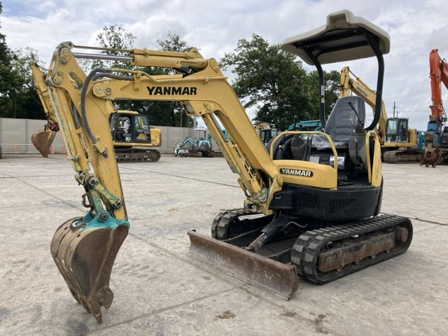 YANMAR VIO20-3 2011