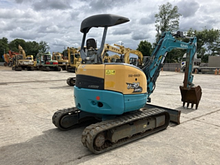 KUBOTA U-30-5 2011