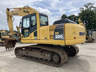 KOMATSU PC200-8N1 2013
