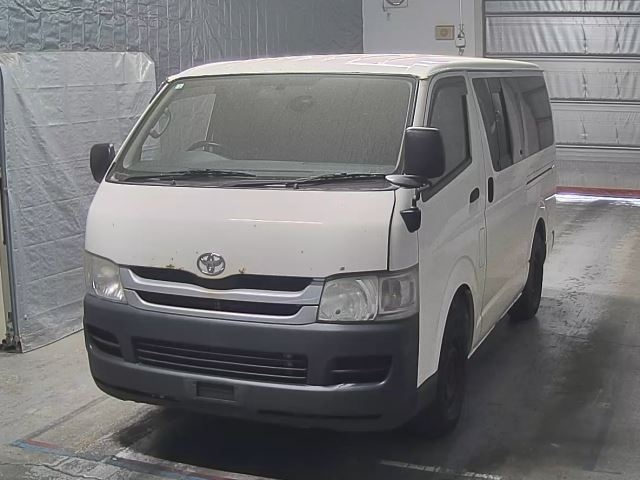 TOYOTA REGIUS ACE VAN 2009