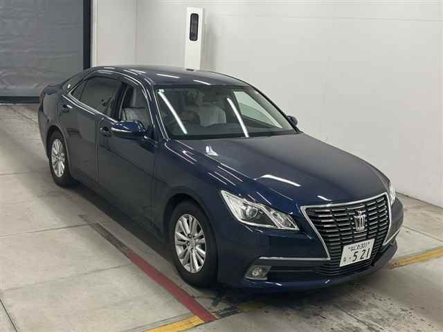TOYOTA CROWN 2015
