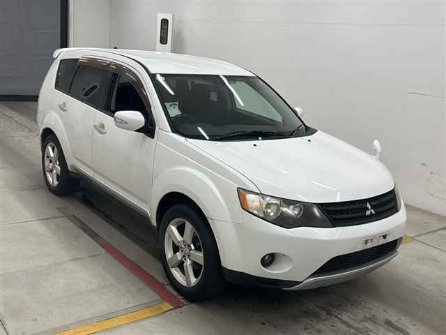 MITSUBISHI OUTLANDER 2008