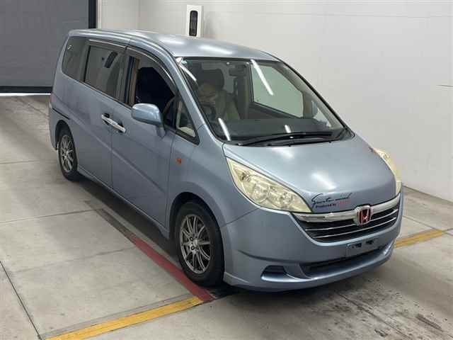 HONDA STEP WAGON 2005