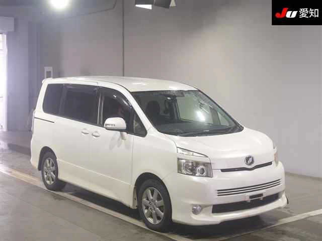 TOYOTA VOXY 2008