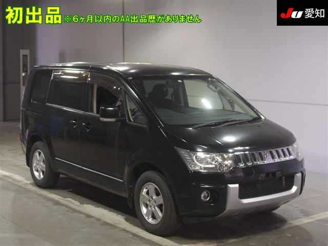 MITSUBISHI DELICA D5 2014