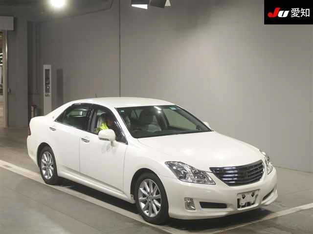 TOYOTA CROWN 2009