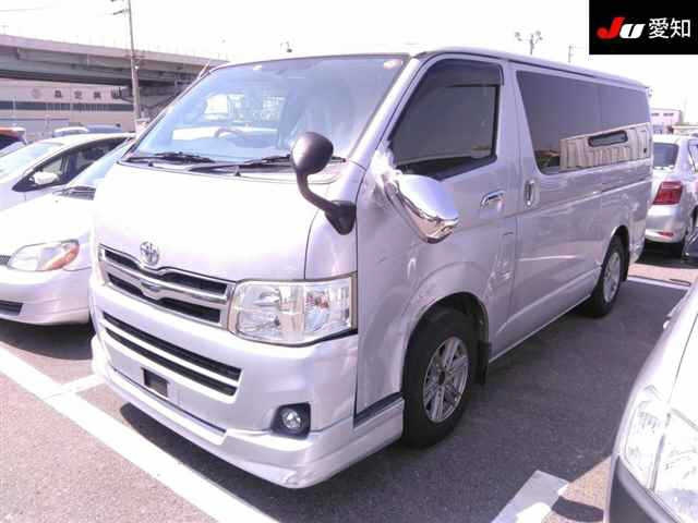 TOYOTA HIACE VAN 2012