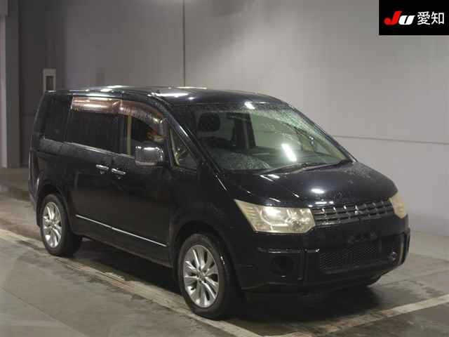 MITSUBISHI DELICA D5 2008