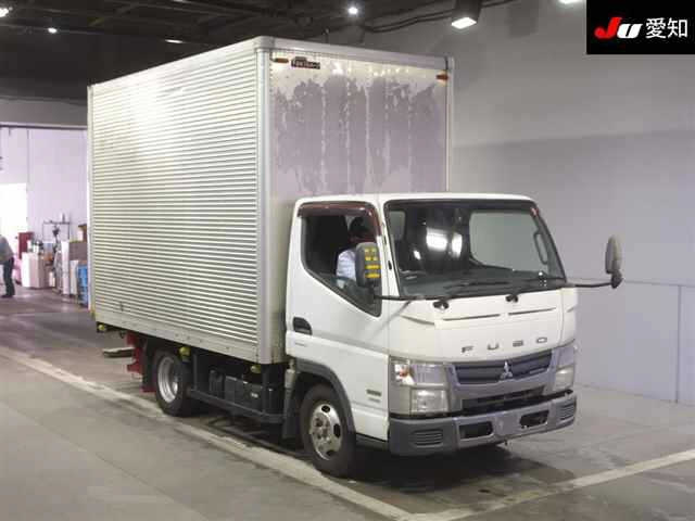 MITSUBISHI CANTER 2011