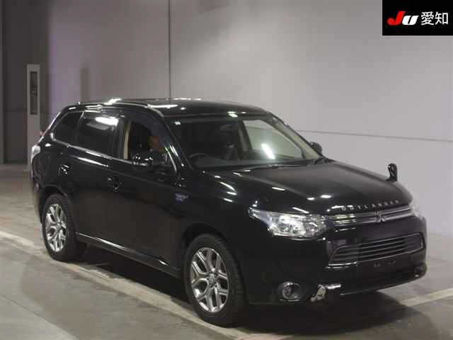 MITSUBISHI OUTLANDER PHEV 2015