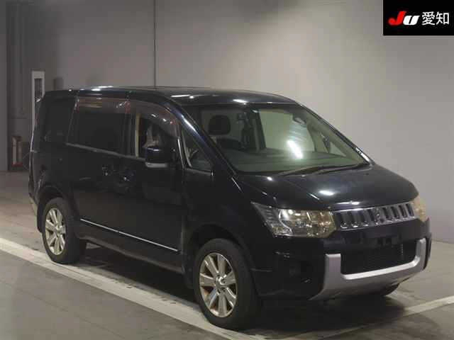 MITSUBISHI DELICA D5 2008