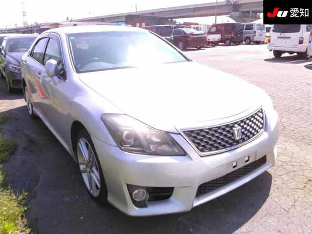TOYOTA CROWN 2011