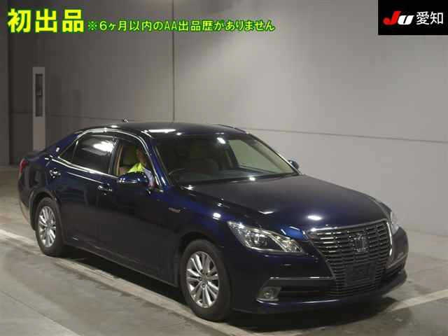 TOYOTA CROWN 2013