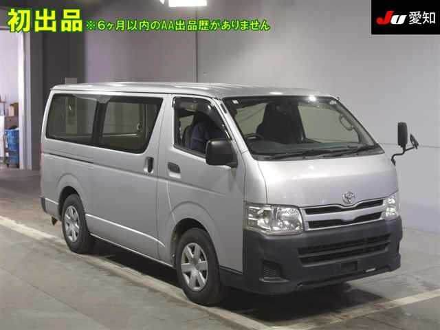 TOYOTA HIACE VAN 2014