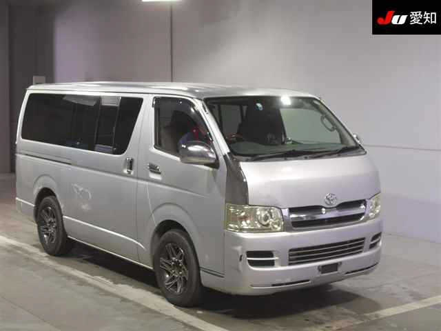 TOYOTA HIACE VAN 2005