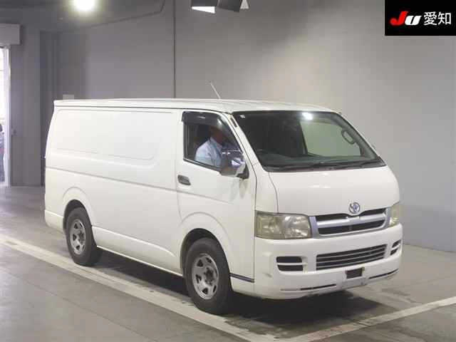 TOYOTA HIACE VAN 2005