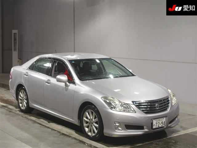 TOYOTA CROWN 2009