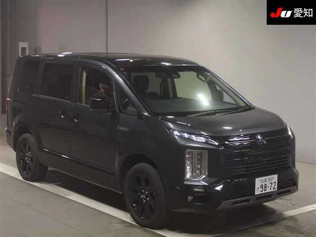 MITSUBISHI DELICA D5 2023