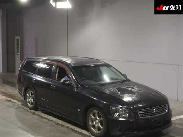 NISSAN STAGEA