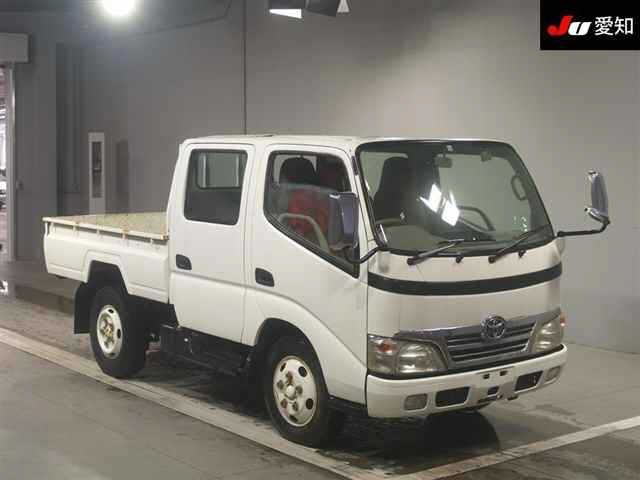 TOYOTA DYNA