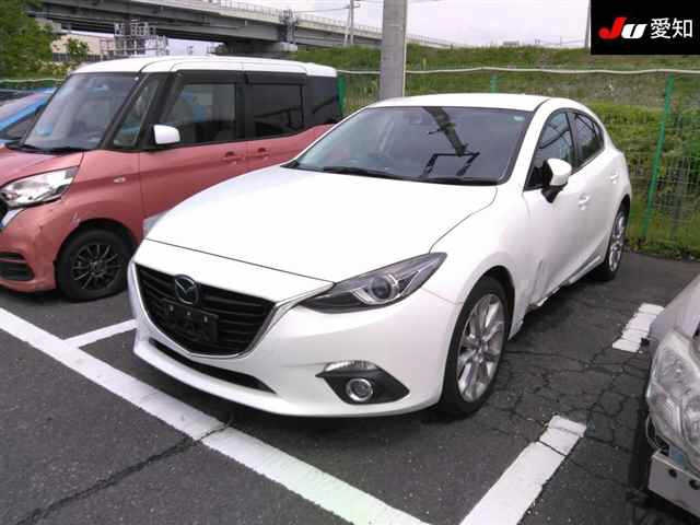 MAZDA AXELA 2015