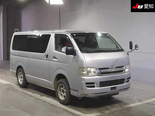 TOYOTA HIACE VAN 2009