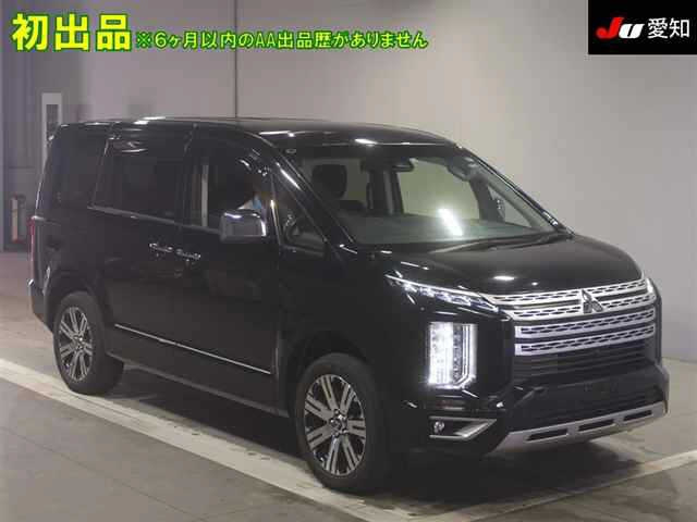 MITSUBISHI DELICA D5