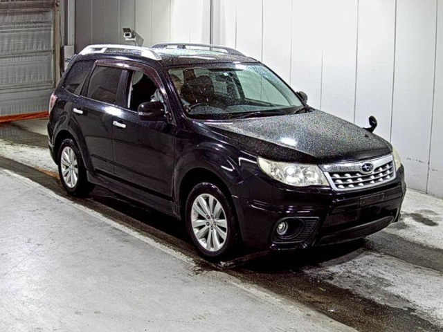 SUBARU FORESTER 2012
