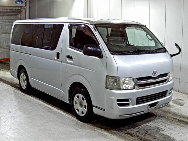 TOYOTA HIACE VAN 2008