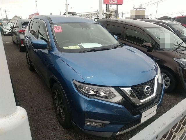 NISSAN X-TRAIL