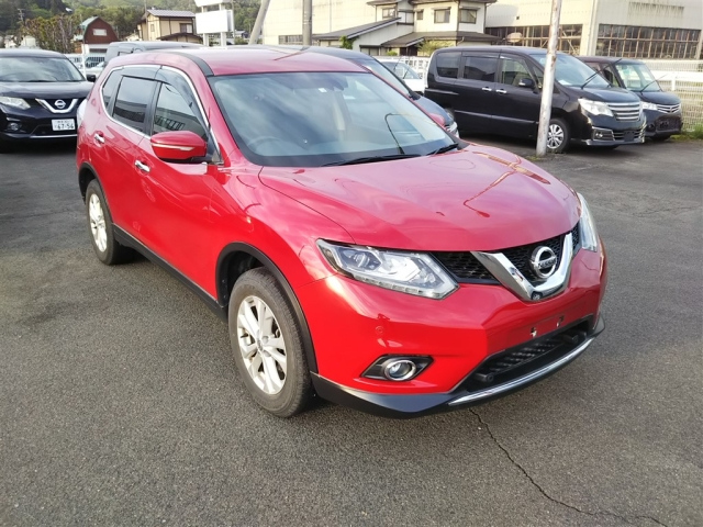 NISSAN X-TRAIL