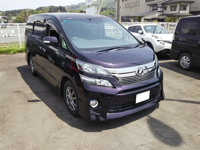TOYOTA VELLFIRE 2014