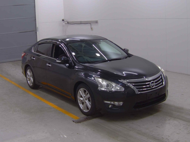 NISSAN TEANA 2018