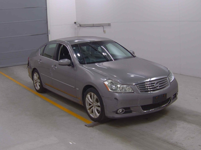 NISSAN FUGA 2009