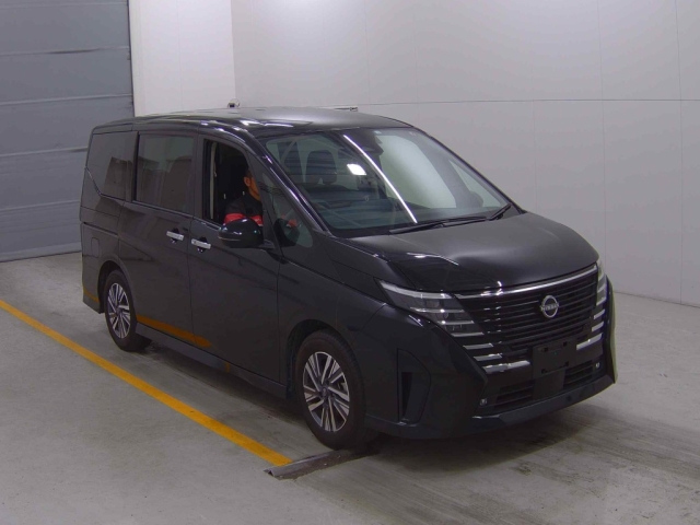 NISSAN SERENA 2023