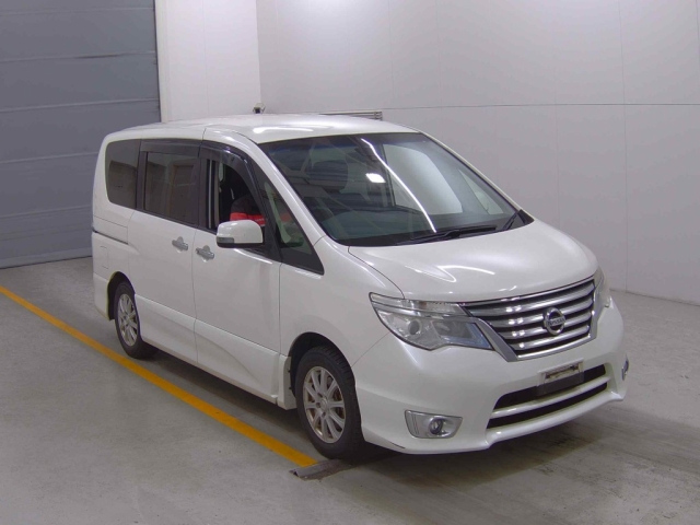 NISSAN SERENA 2016