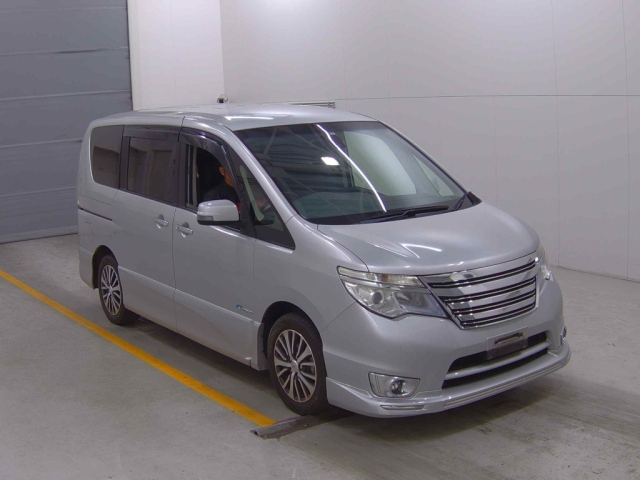 NISSAN SERENA 2014