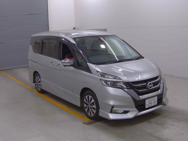 NISSAN SERENA 2017