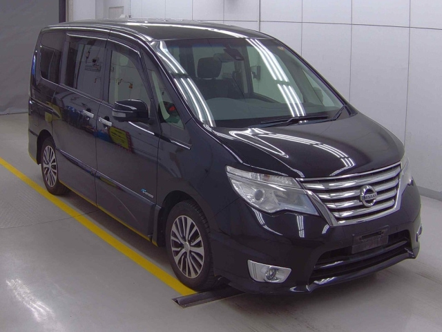 NISSAN SERENA 2015