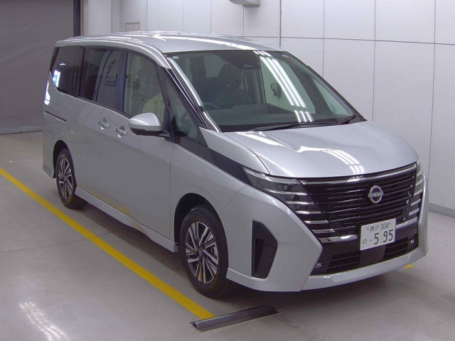 NISSAN SERENA 2023