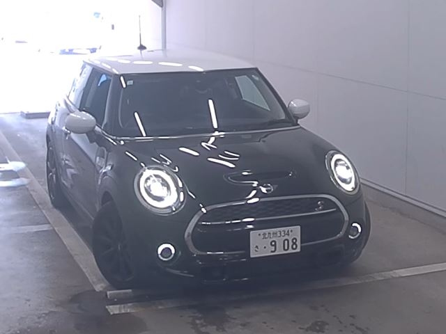 BMW MINI 2020