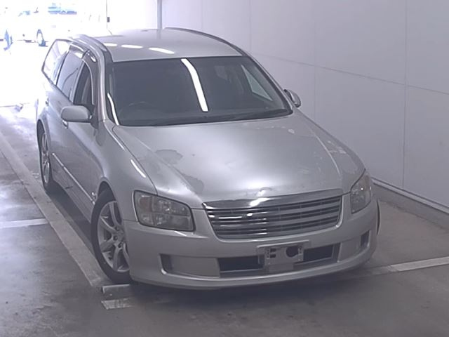 NISSAN STAGEA 2005