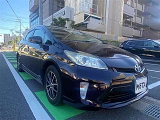 TOYOTA PRIUS 2013
