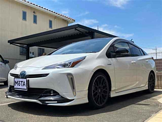 TOYOTA PRIUS 2020