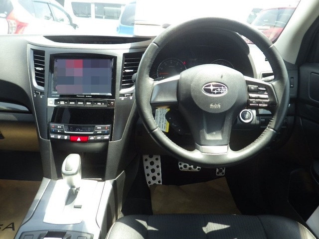 SUBARU LEGACY B4 2013