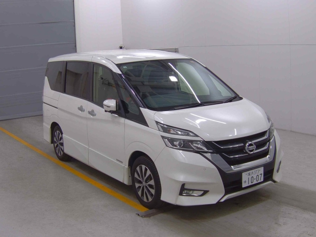 NISSAN SERENA 2019