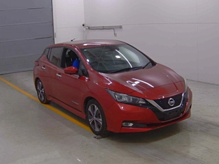 NISSAN LEAF 2018